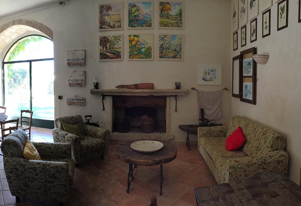 Tenuta Sant'Andrea Giuggianello Экстерьер фото