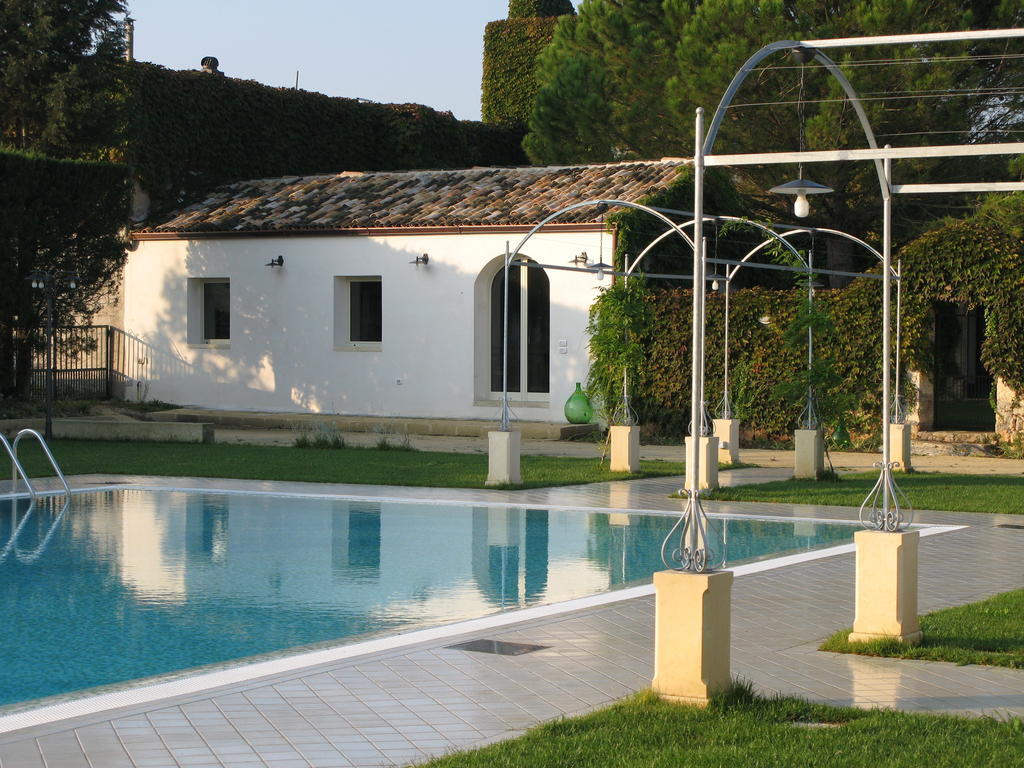 Tenuta Sant'Andrea Giuggianello Экстерьер фото
